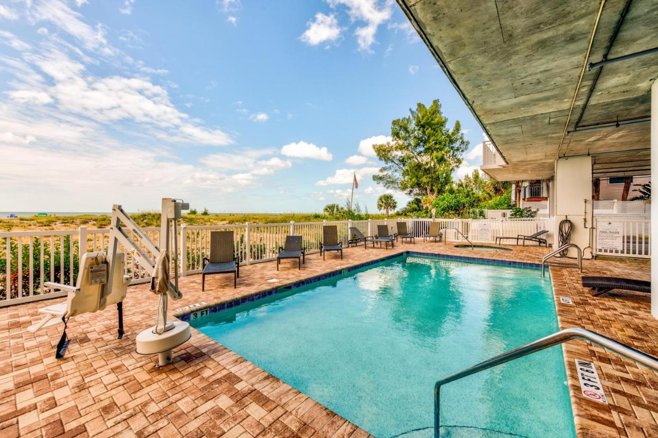 Villa Oceana 305 East à St. Pete Beach Extérieur photo