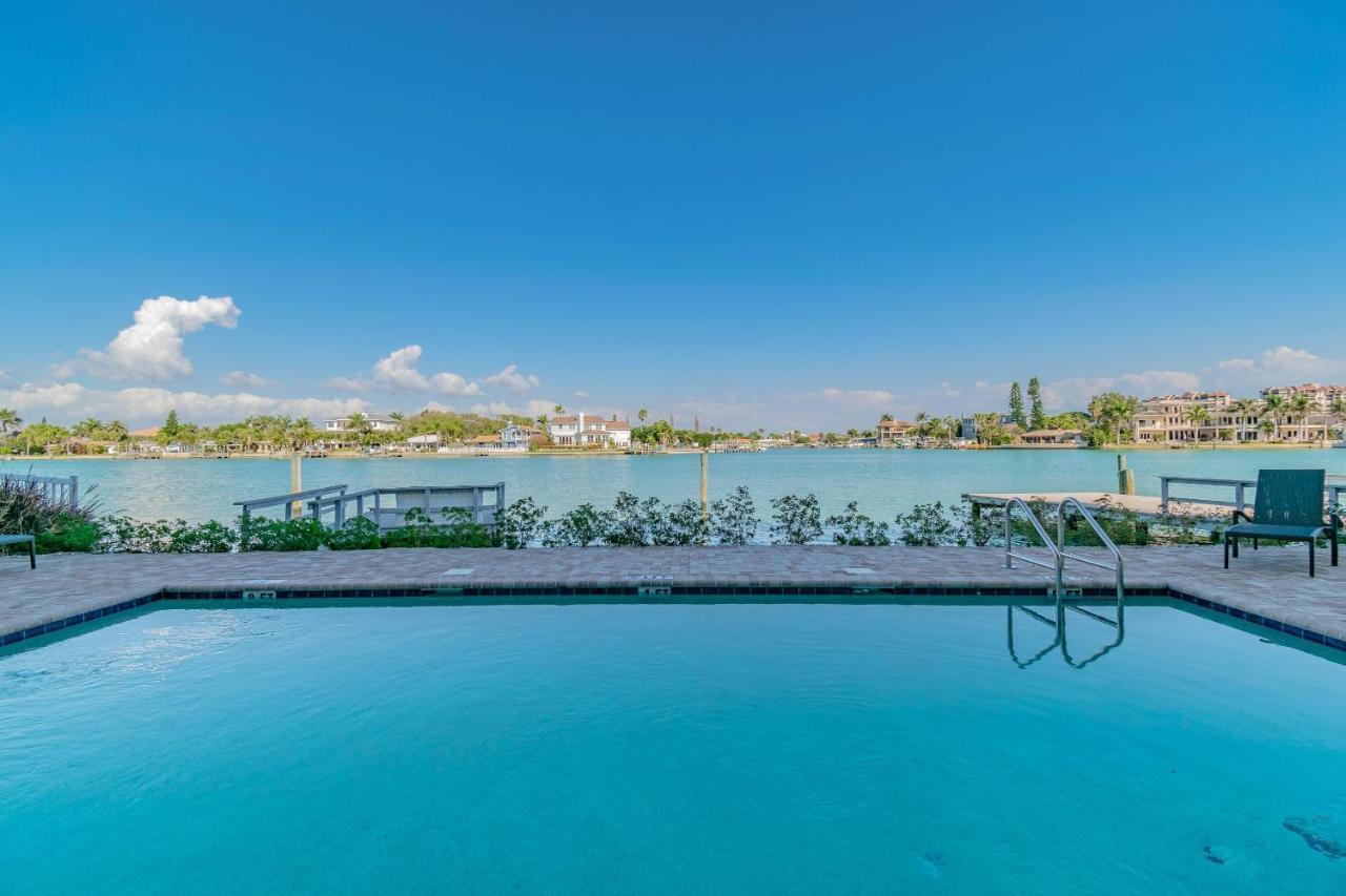 Villa Oceana 305 East à St. Pete Beach Extérieur photo