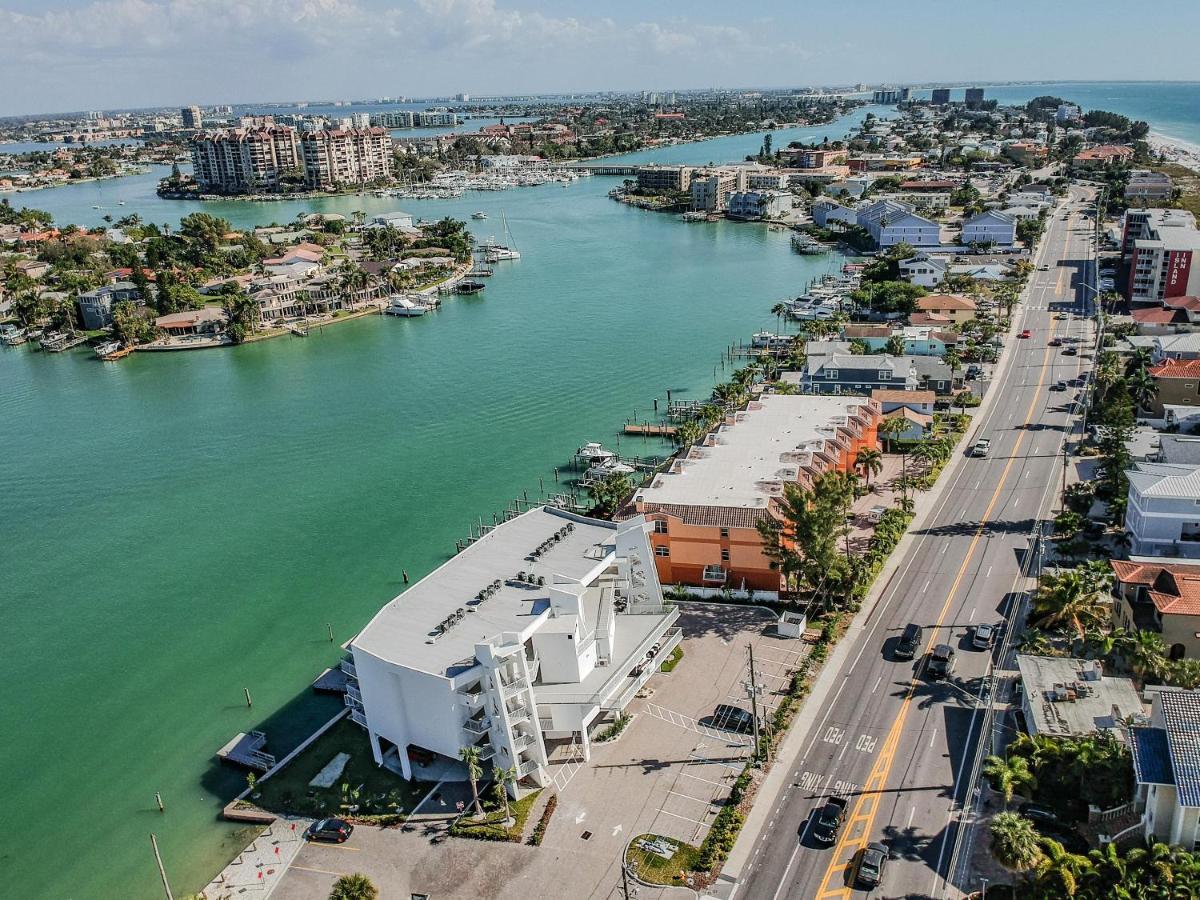 Villa Oceana 305 East à St. Pete Beach Extérieur photo