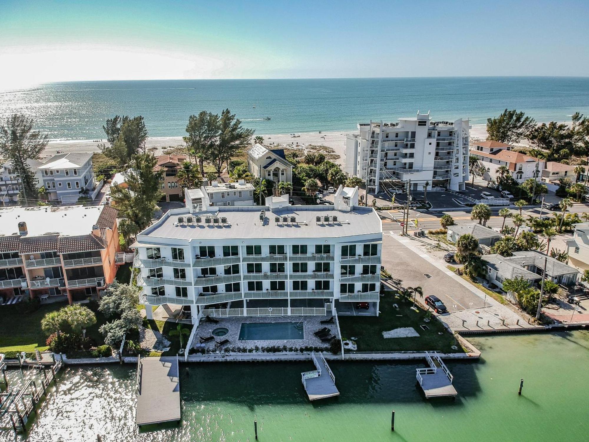 Villa Oceana 305 East à St. Pete Beach Extérieur photo